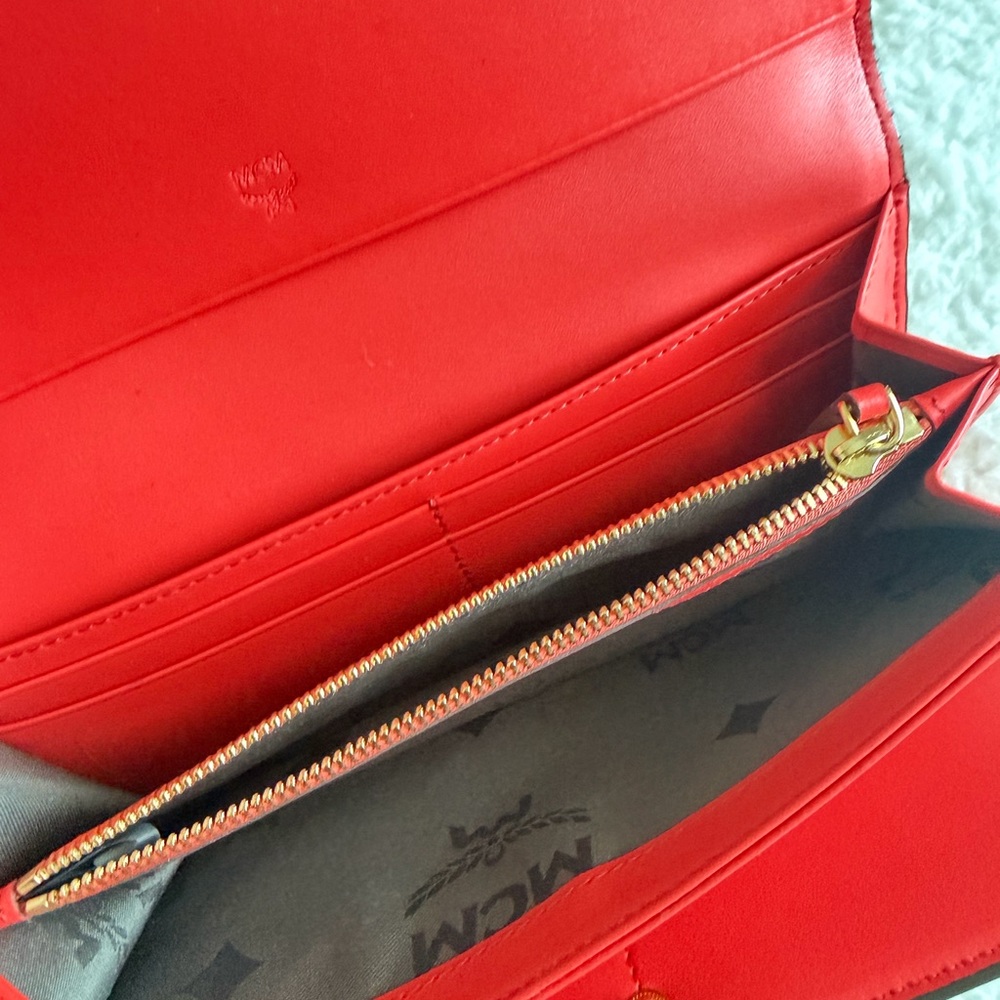 MCM Red/Red Orange Elda Wallet - Picture 7 of 7